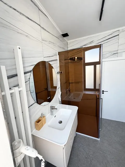 Loft interior — photo 10